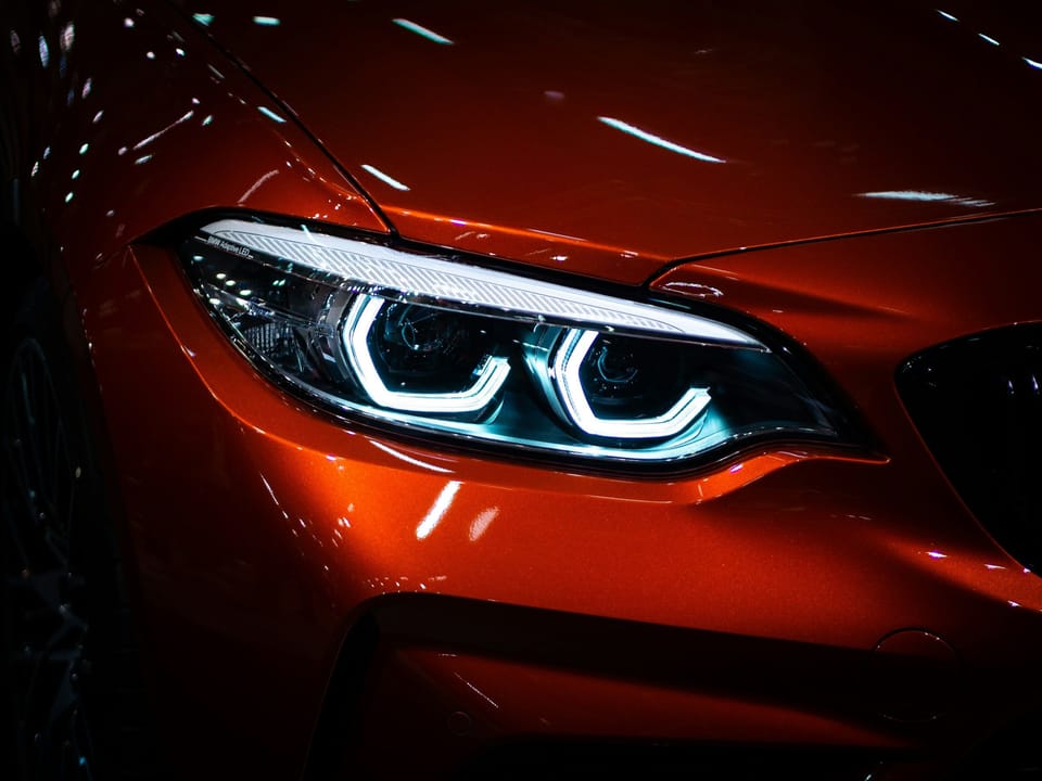 Светодиодная фара BMW с «ангельскими глазками»